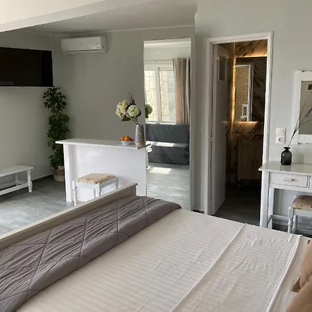 Rokamare Apartmán Liapades