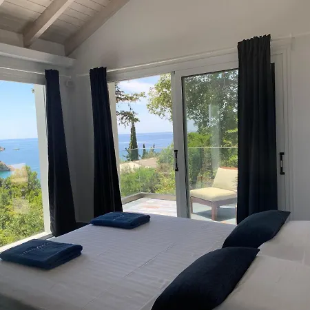 Rokamare Apartment Liapades